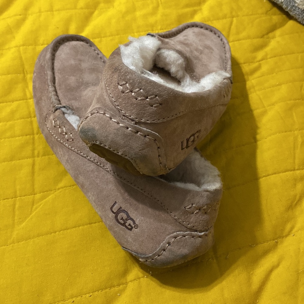 Uggs woman’s slippers - Picture 3 of 5